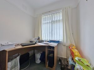 Photo 25- click for photo gallery